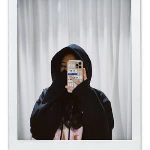 Meet your Posher, Likaa